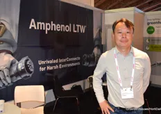 Chia-Hsiang Wu van Amphenol, Connects All!